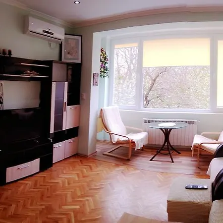 Apartment In Lazur Area